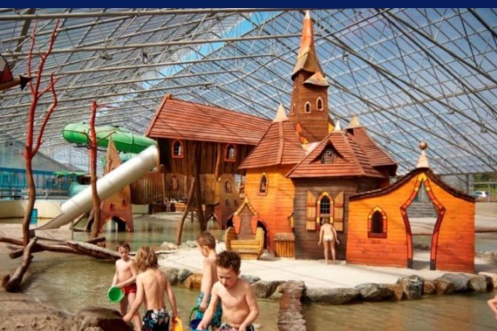 Chalet Te Huur Op *****Camping Terspegelt 4 Personen Eersel Εξωτερικό φωτογραφία